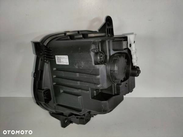 Lampa przednia prawa HYUNDAI TUCSON 4 IV 20- - 4