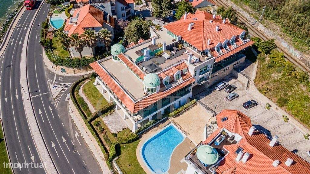 Apartamento T5 Duplex Exclusivo em Primeira Linha de Mar-59