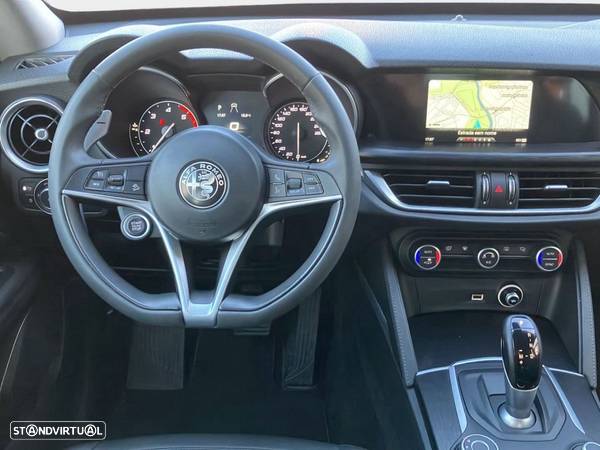 Alfa Romeo Stelvio 2.2 D Super AT8 - 19