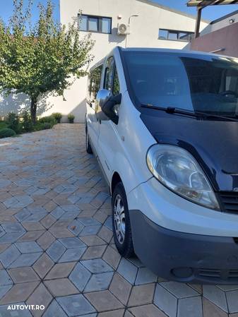 Renault Trafic Grand Passenger 2.0 dCi L2H1 Authentique - 2