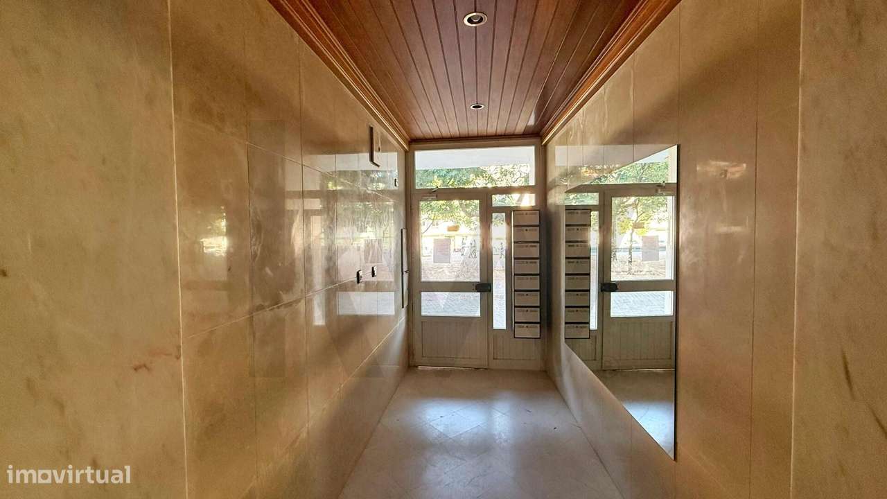 Excelente Apartamento T3 na quinta da marialva– Espaço, Conforto e Lum-19