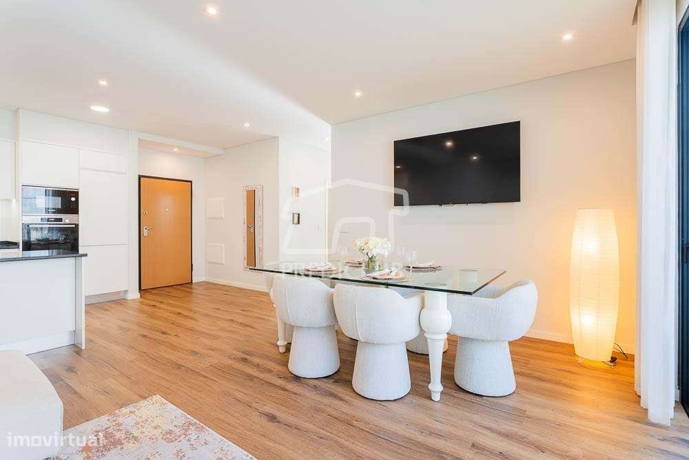 Apartamento T2 - Funchal - Grande imagem: 5/18