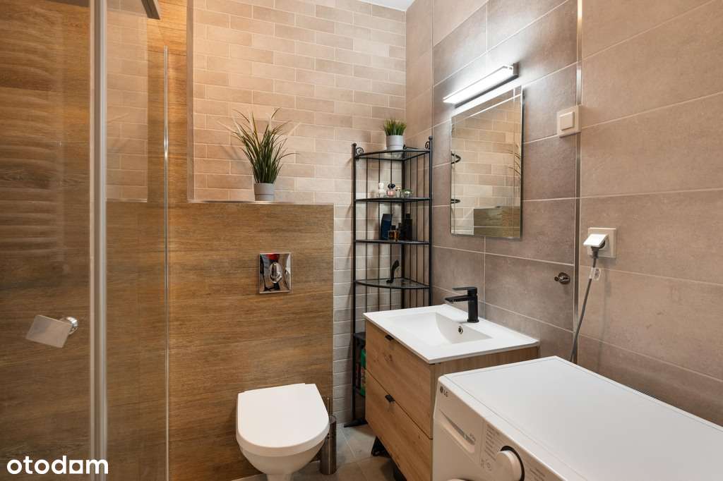 Zadbane, 2 pokoje z osobną kuchnią, duży balkon-7