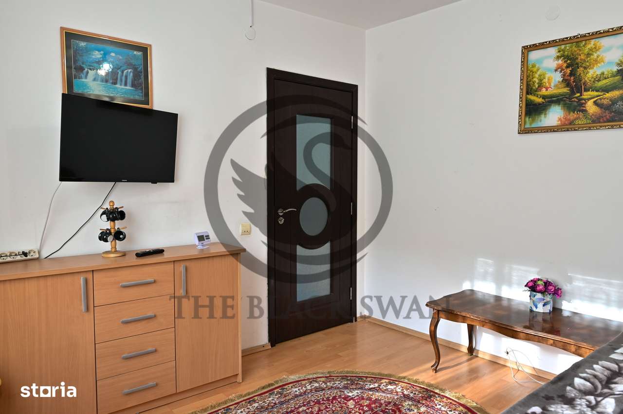 Apartament 2 camere de vanzare, Renovat | Azuga, Prahova | Comision 0% - Imagine principală: 4/11
