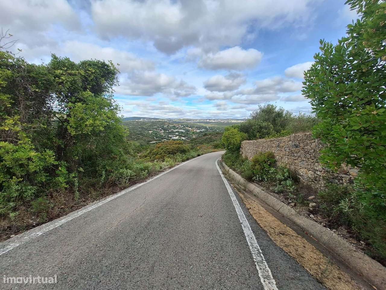 Terreno no Ruína no concelho de Faro-11