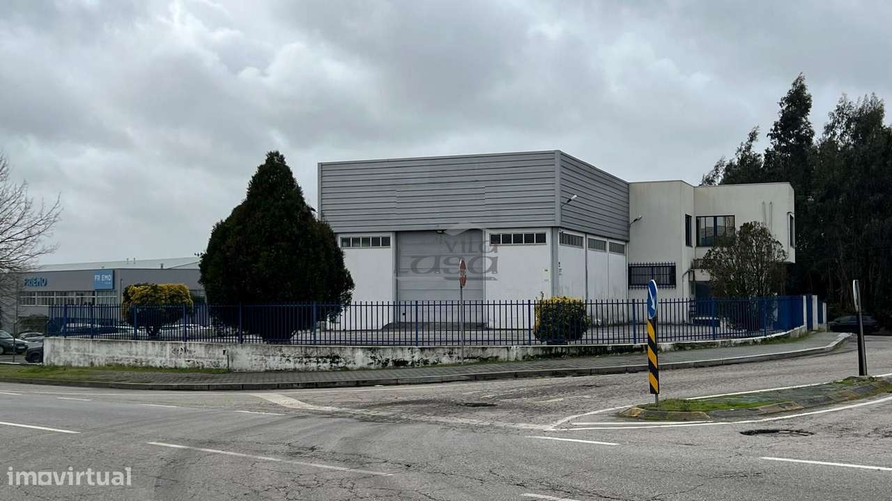 Edifício armazém e escritórios em Avintes V.N. de Gaia. - Grande imagem: 3/30