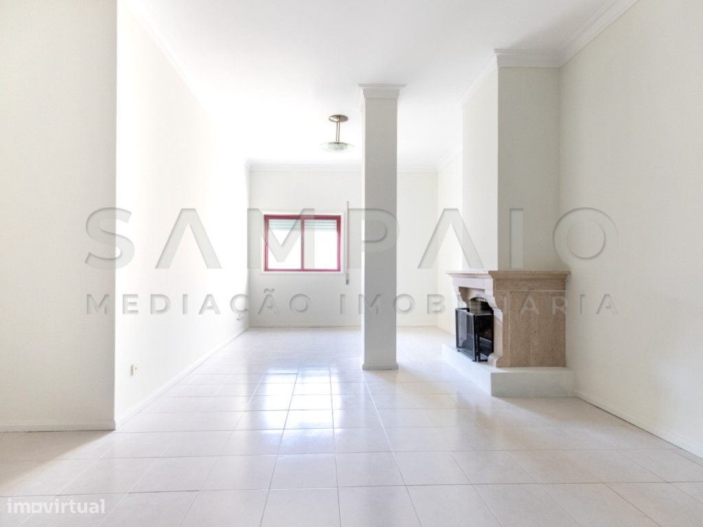 Apartamento T1+1 - Oliveira do Douro!