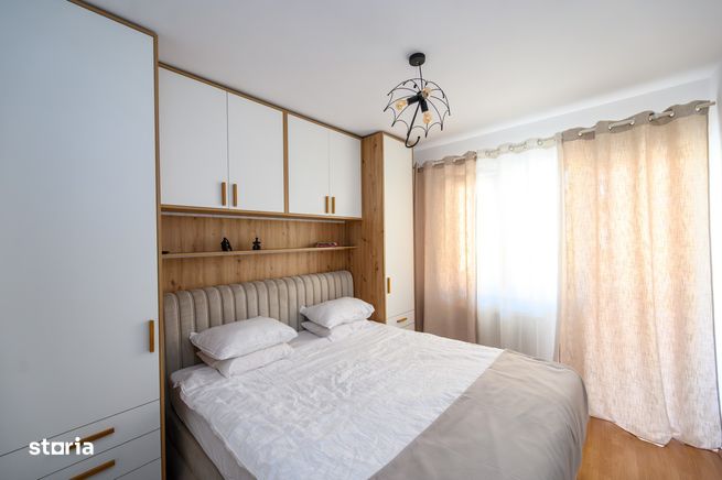 Apartament de trei camere la cheie!!-10