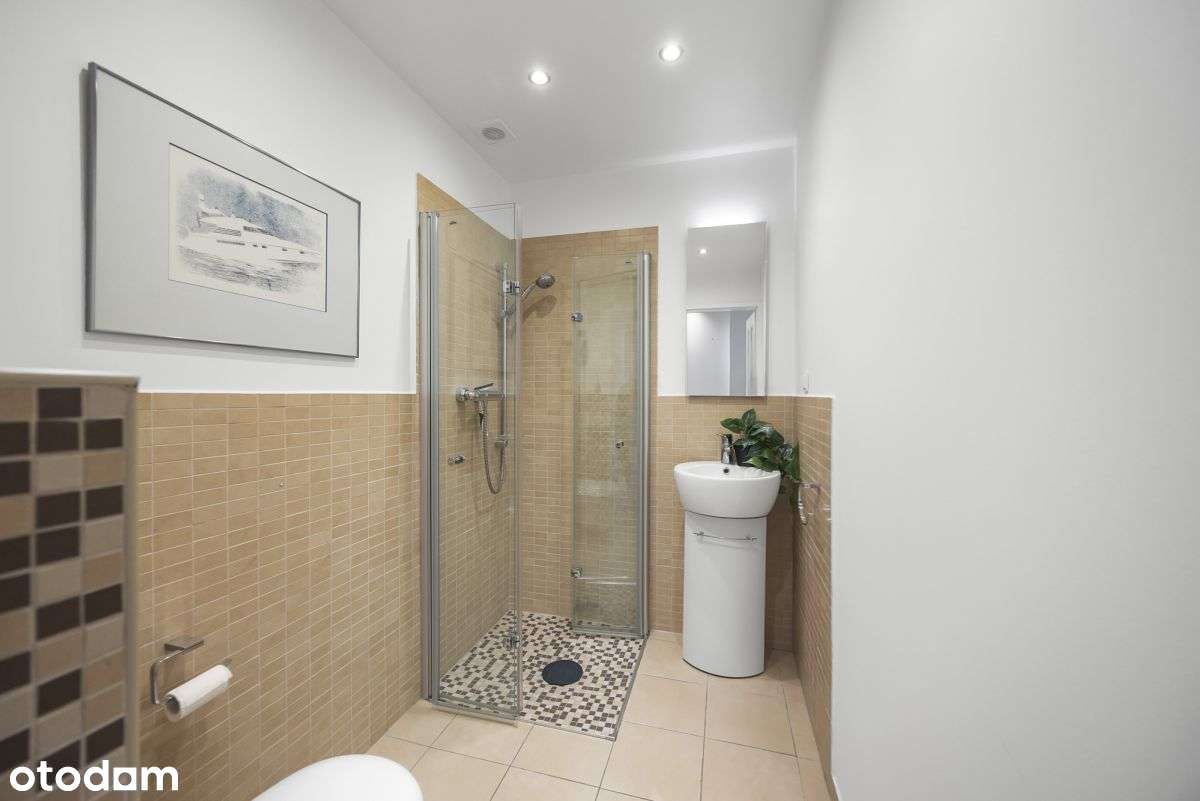 Zachwycająca willa z pięknym ogrodem na Klecinie-9