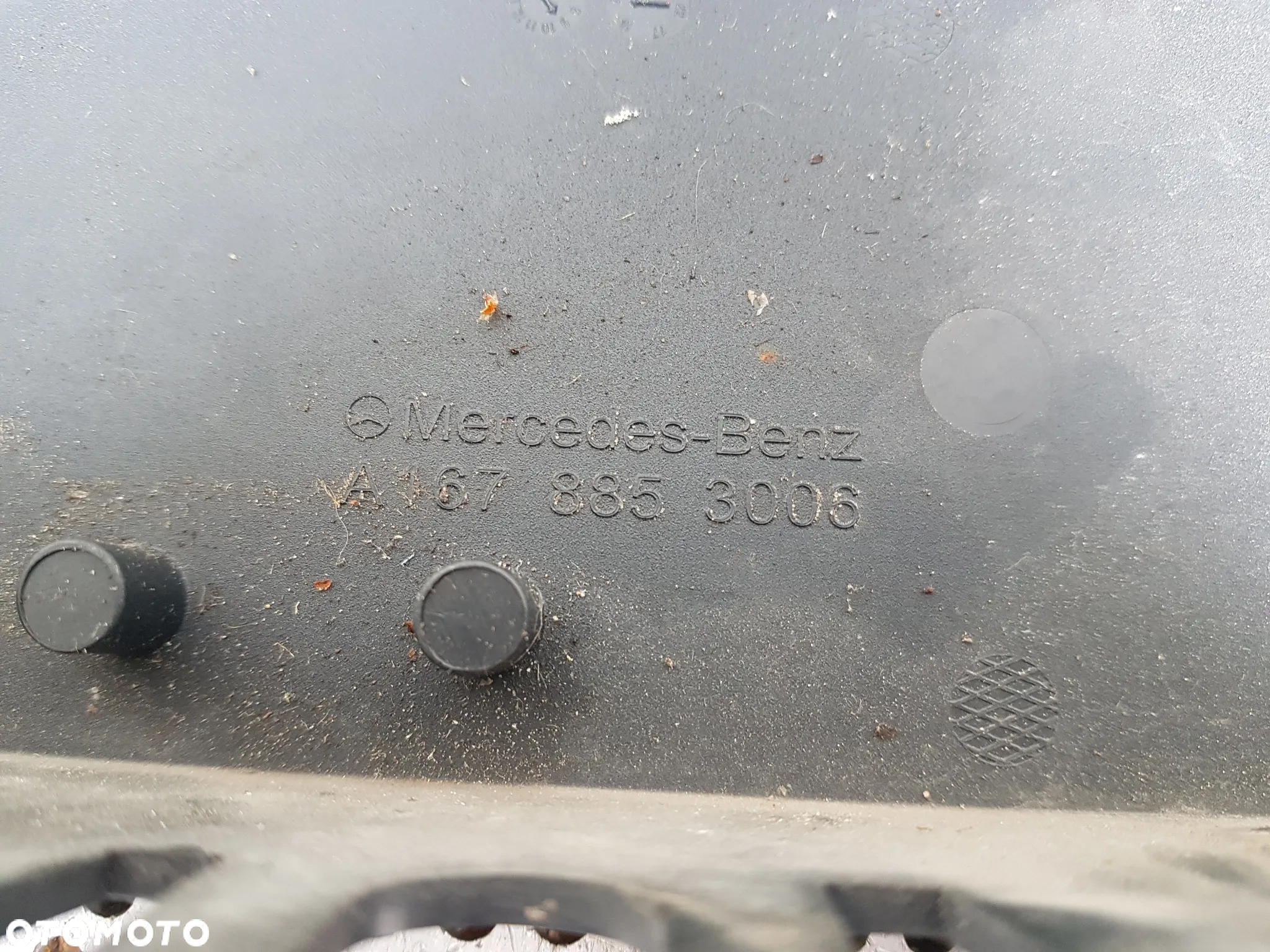 Mercedes X167 GLS Podkładka Pod Tablice Ramka - 8