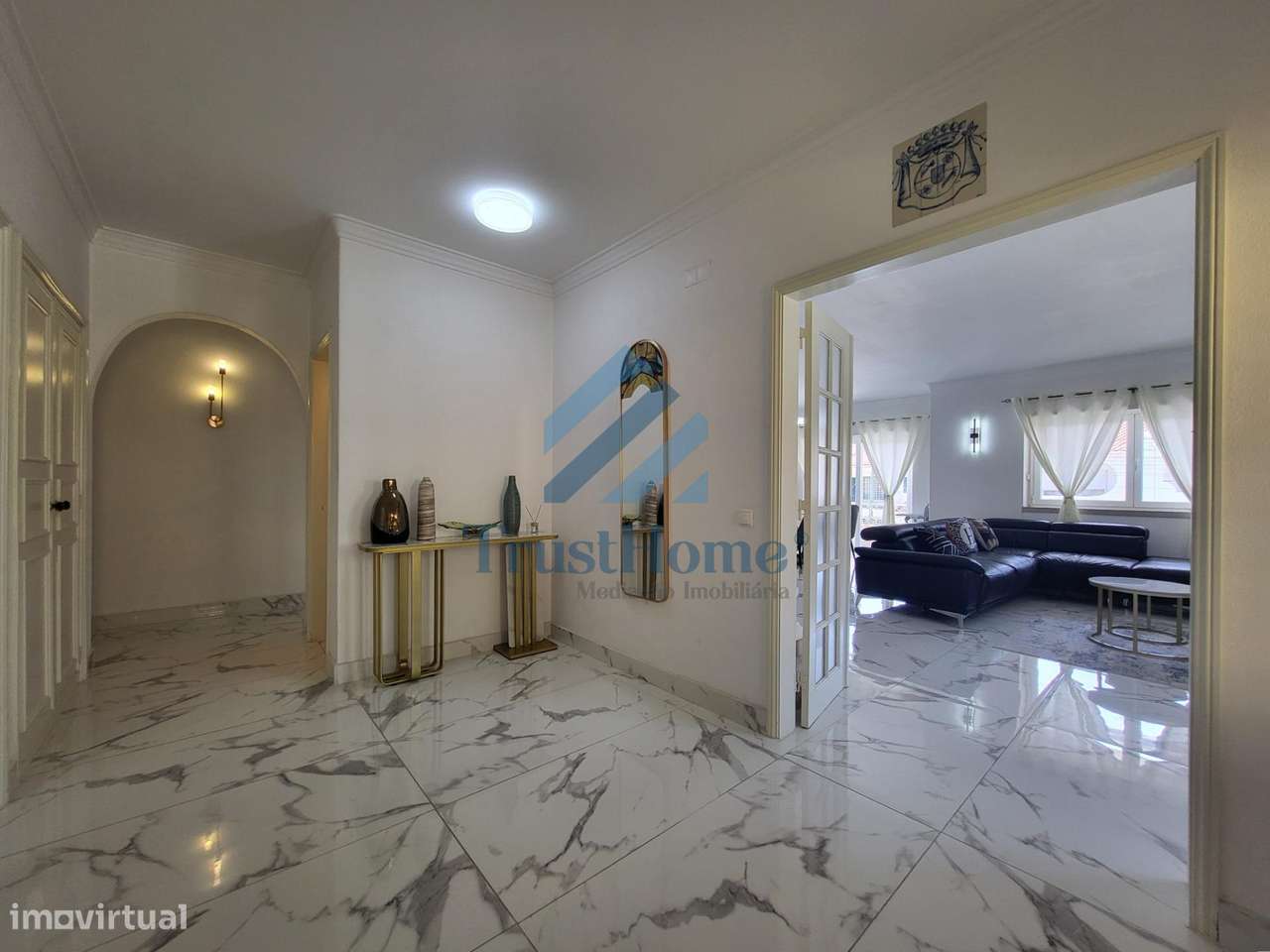 Moradia Bi-Familiar V4+2 independente no Bairro São José, Cascais - Grande imagem: 2/60