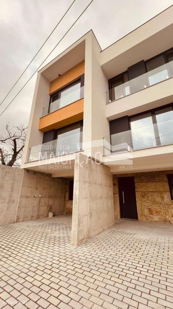 Moradia Nova Isolada à Venda na Guarda-1