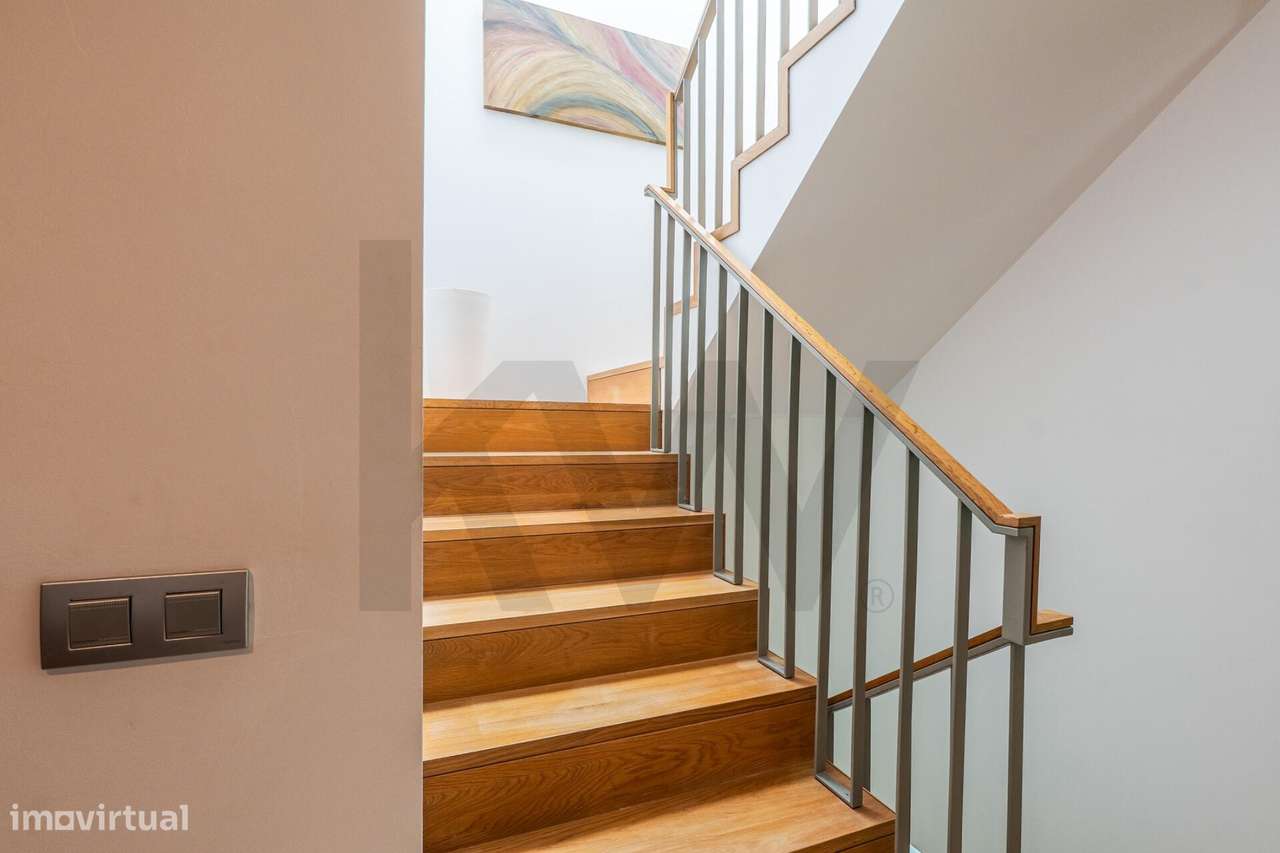 Moradia T3+1 de Excelência com Jardim Privativo em Santa Joana, Aveiro-8