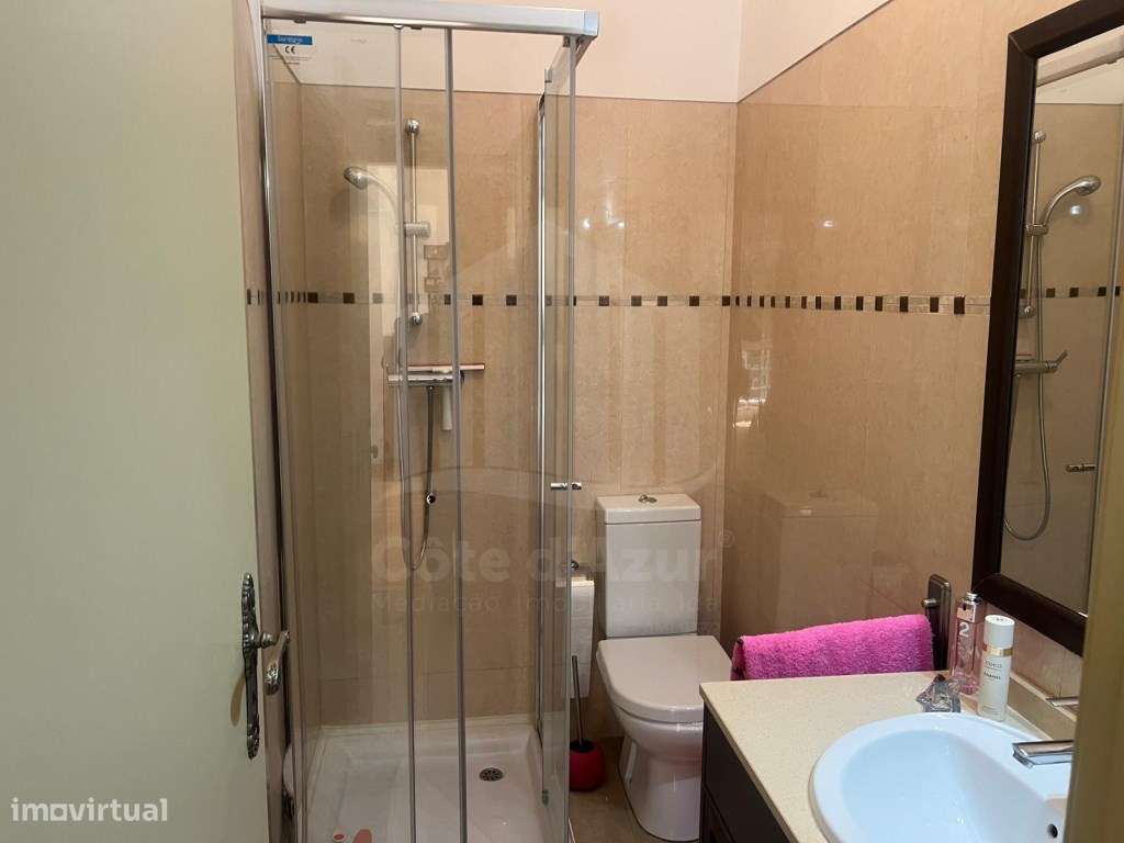 Moradia com 7 Assoalhadas , garagem e com terreno de 1.000 m2 zona ...-23