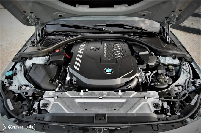 BMW M240i xDrive Auto - 12