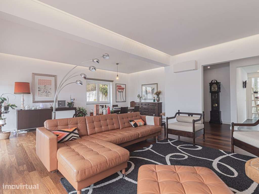 EXCLUSIVO | Moradia V6 de Sonho no Coração da Cotovia, Sesimbra-0