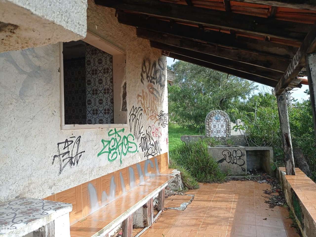 Moradia com vista inigualável nas Paredes da Vitória-6