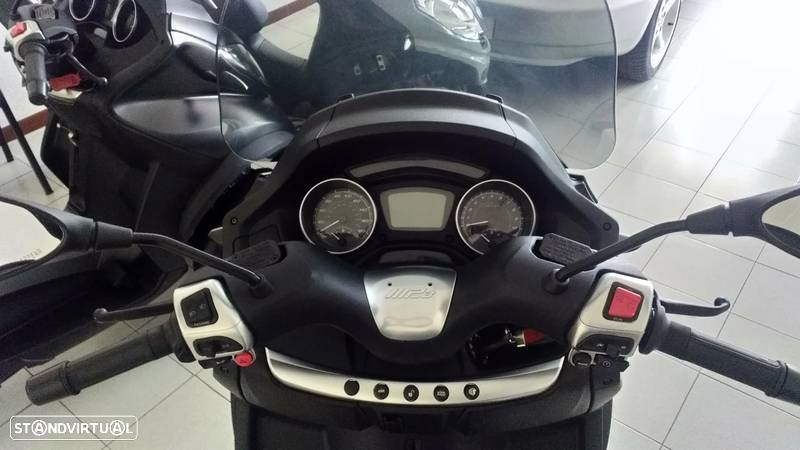 Piaggio MP3 LT - 6