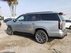 Cadillac Escalade - 4