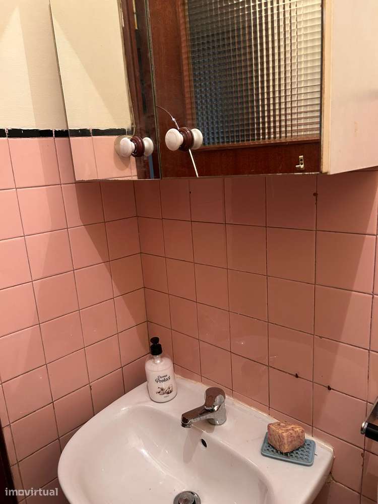 Moradia T5 com 3 frentes Rio Tinto-15