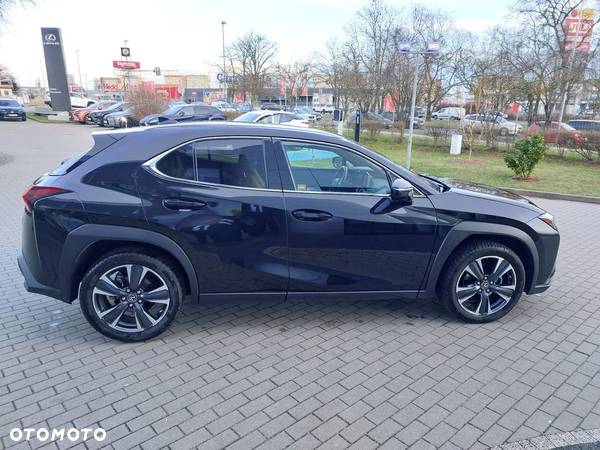 Lexus UX 200 GPF Business 2WD - 6