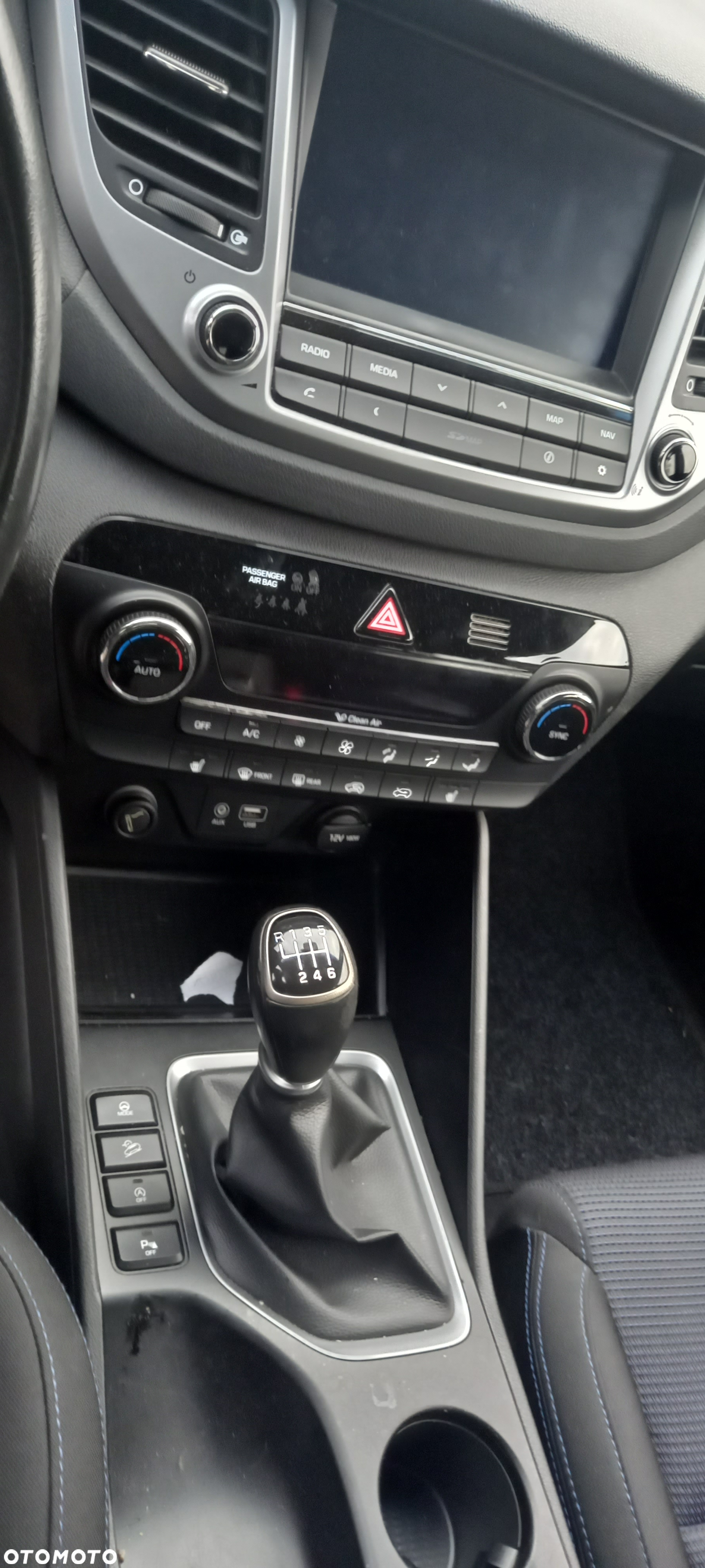 Hyundai Tucson 1.6 GDI BlueDrive Comfort 2WD - 17