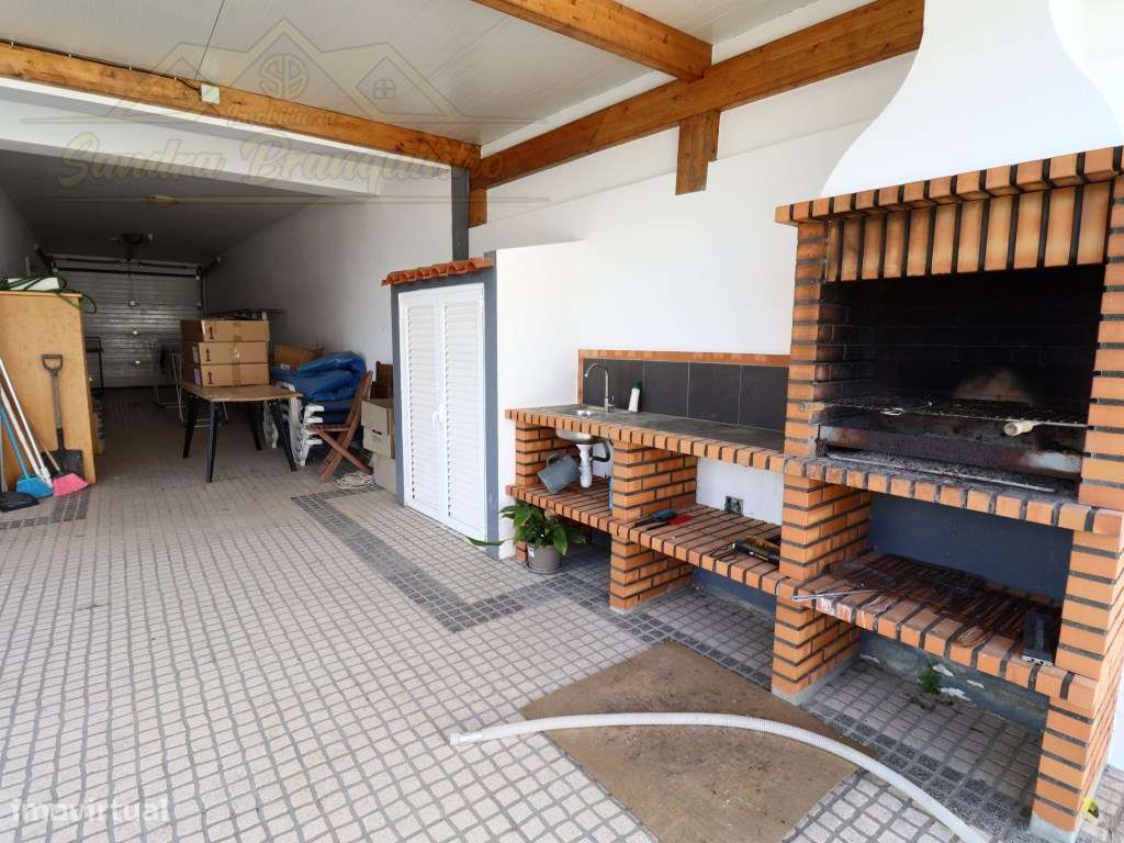 Moradia T3 com garagem e logradouro-58