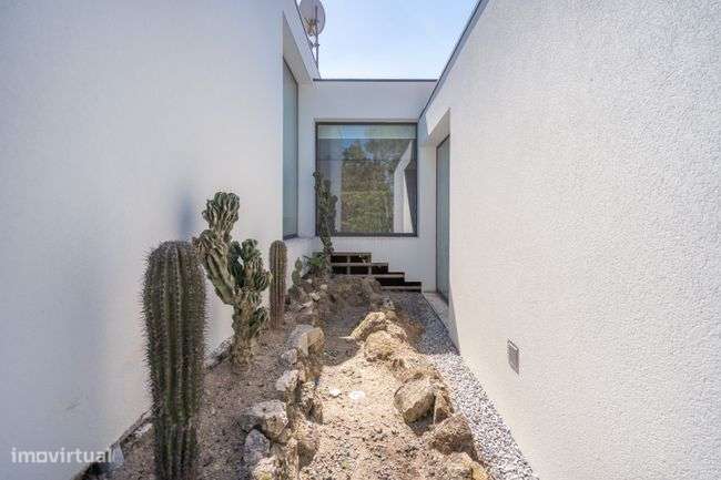 Moradia de Luxo para venda T4-39