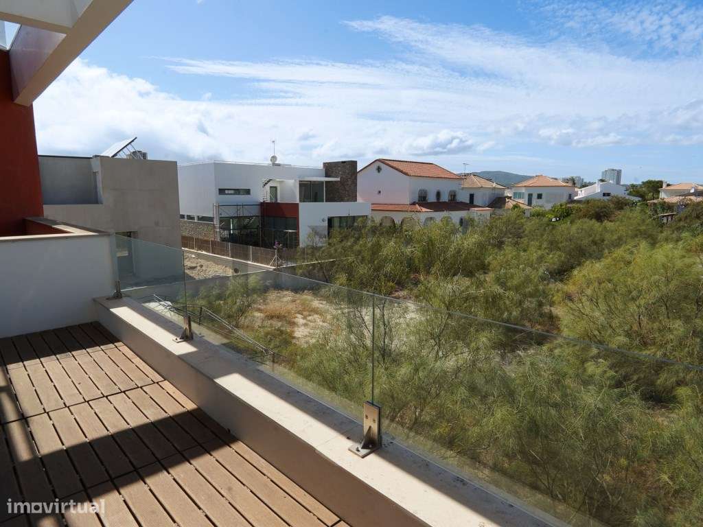 Moradia T4 com Piscina para Venda em Troia, Carvalhal-39