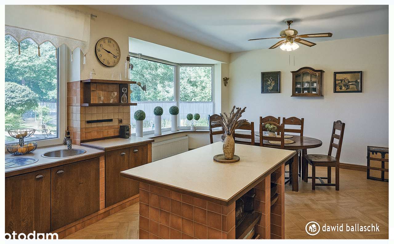 Parterowy, przestronny dom dla koneserów komfortu-5