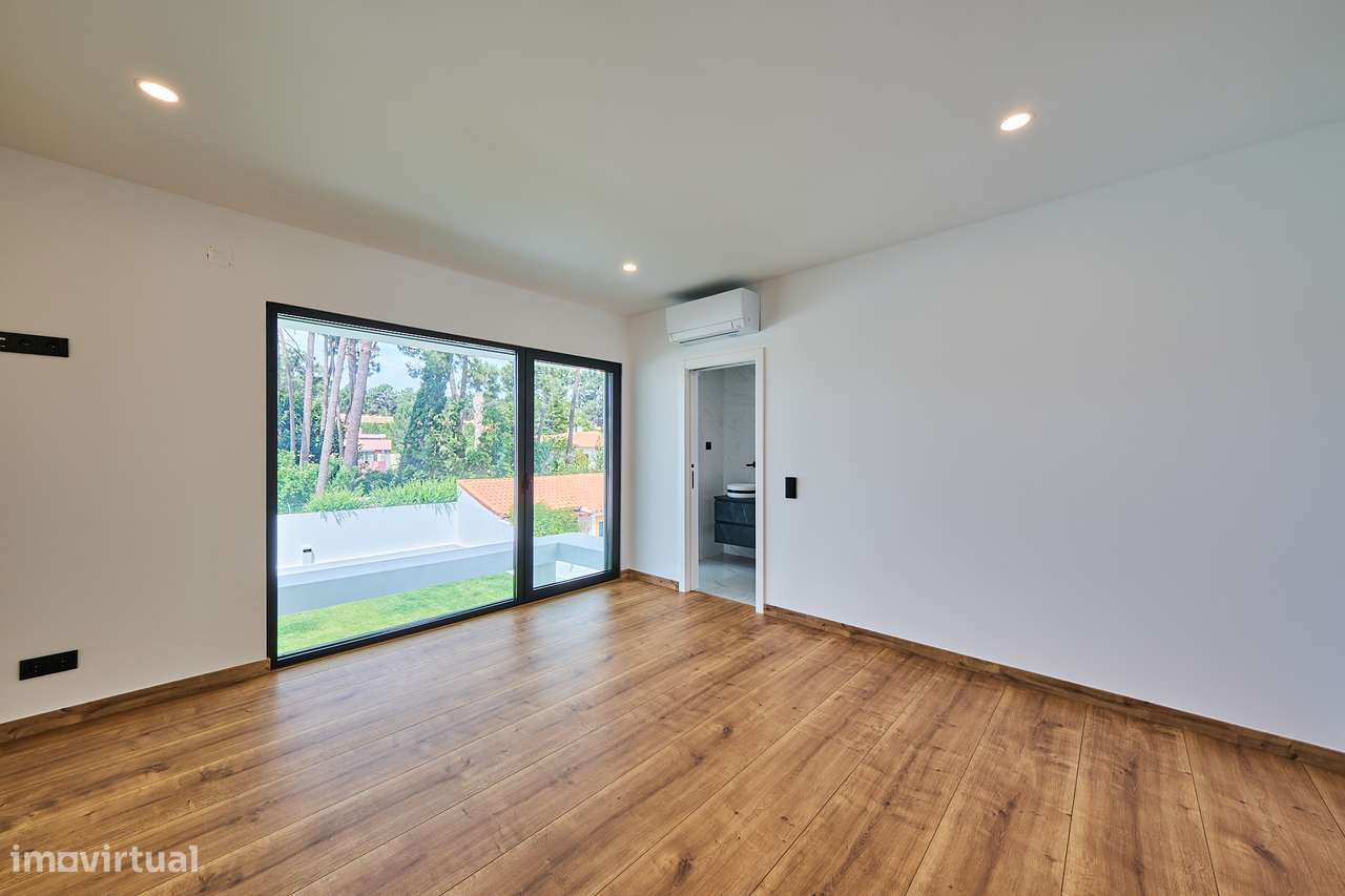 Moradia Isolada com piscina, Verdizela, Seixal-21