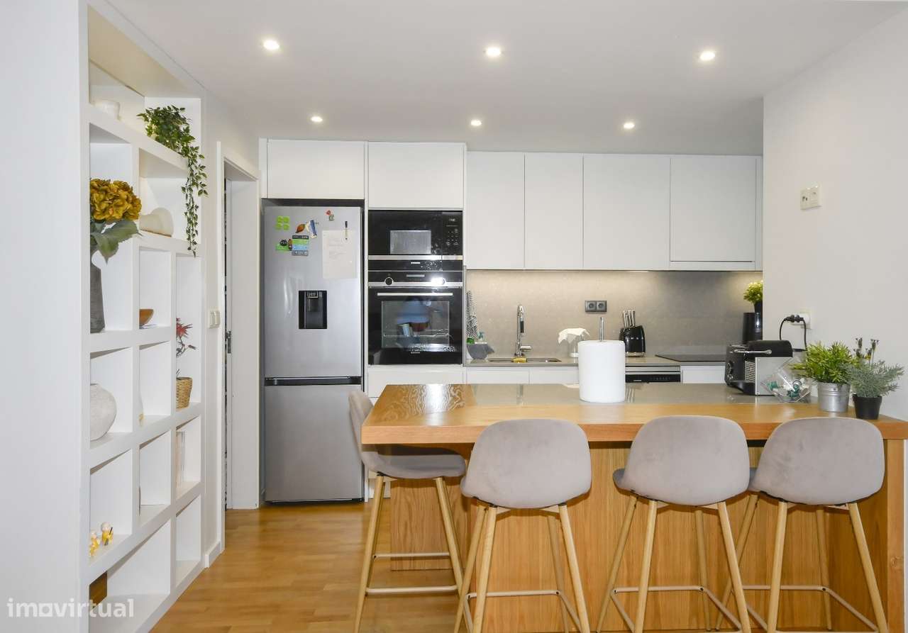 T3 na Foz junto à Marechal Gomes da Costa - Grande imagem: 3/34