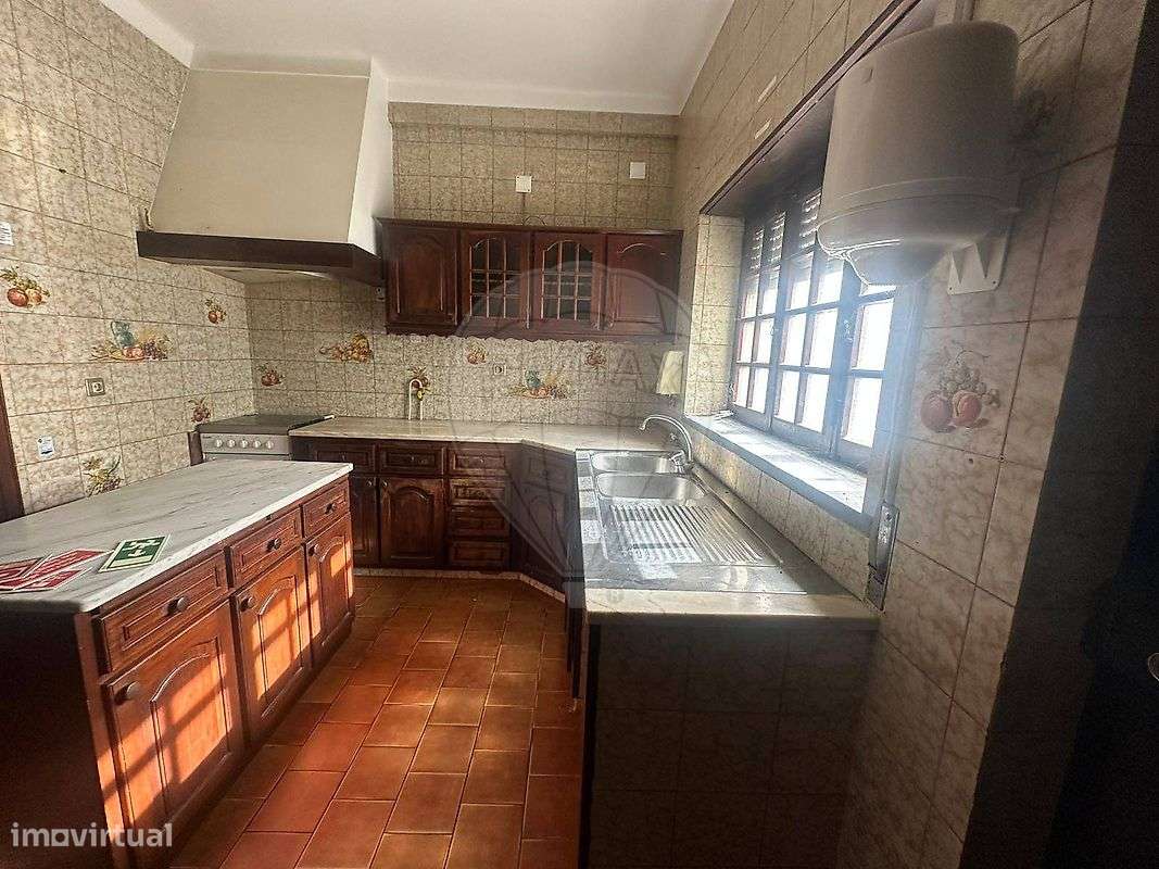 Moradia T5 para venda - Grande imagem: 4/6