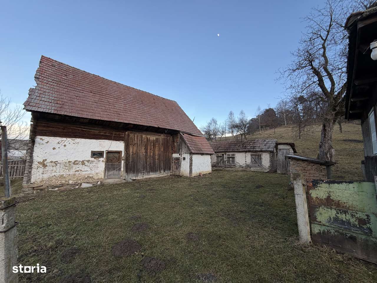 Casă 3 camere 65 mp + teren 3.134 mp Boroșneu Mic-4