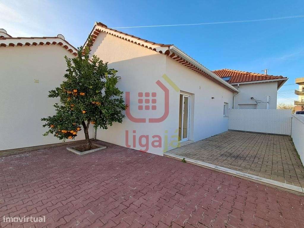 Moradia Térrea T3, Fátima!-15