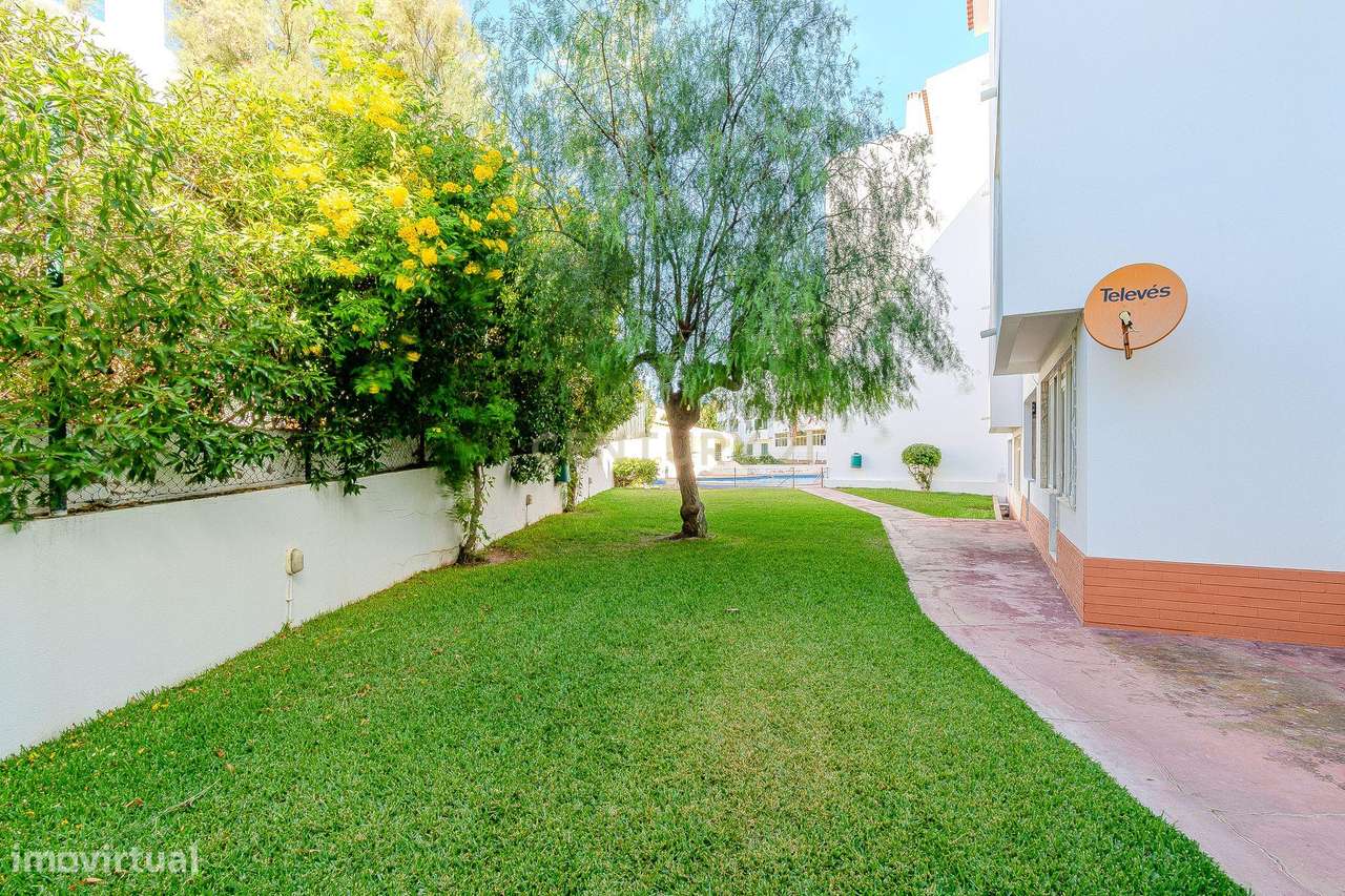 Apartamento T2 com 116 m² em Condomínio Privado no Centro de Albufeira-19