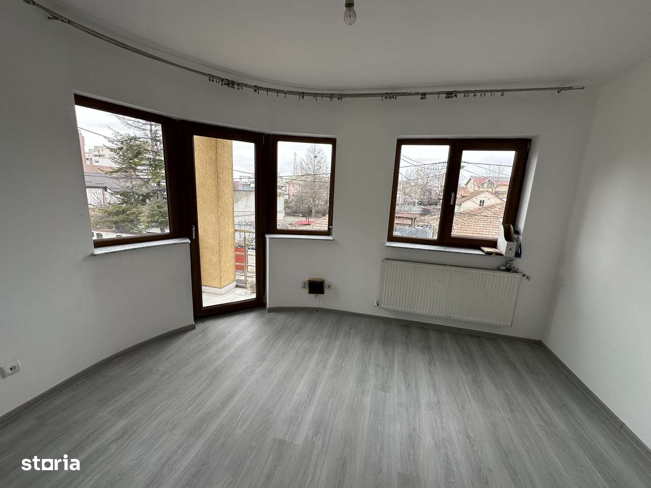 Apartament 4 camere Tufanele-15
