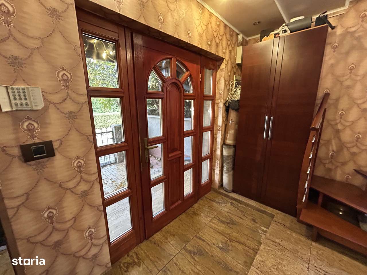 Inchiriez vila in Subcetate, P+M. - Imagine principală: 4/14