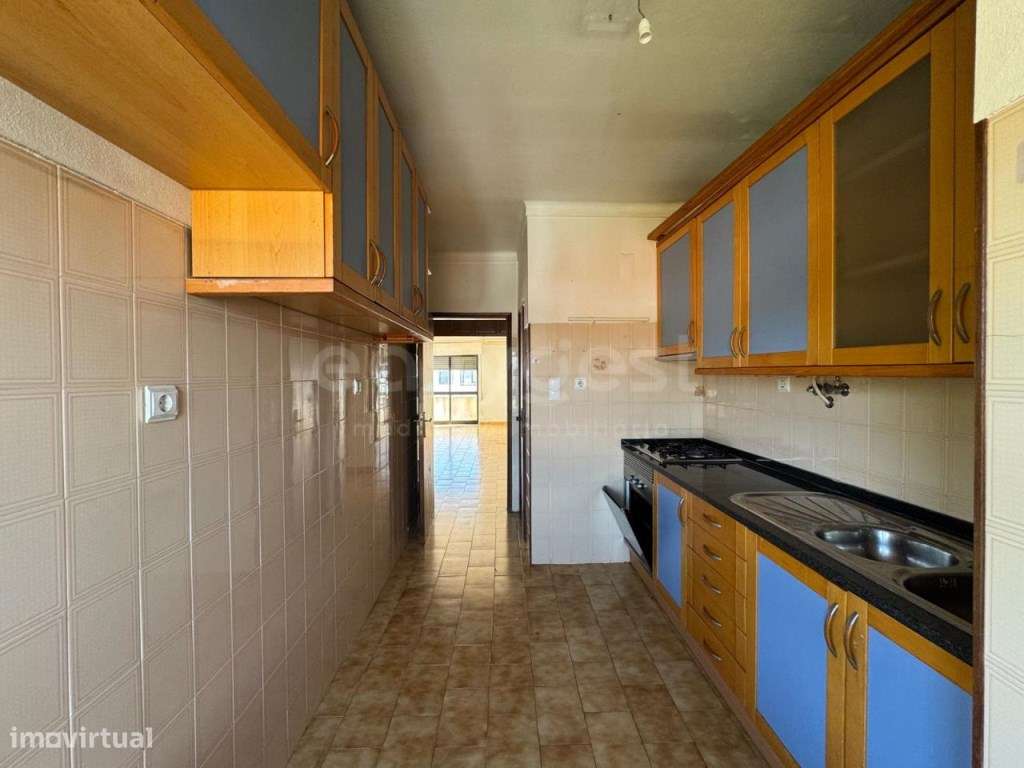 Apartamento T3 na Avenida Principal de Serpa - Grande imagem: 2/19