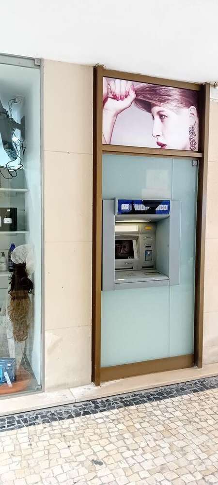 Loja / Estabelecimento Comercial em Espinho de 65,00 m2 - Grande imagem: 3/17