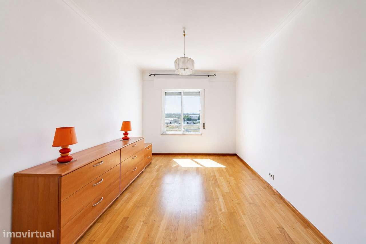 Apartamento T2 Venda em Corroios,Seixal-7
