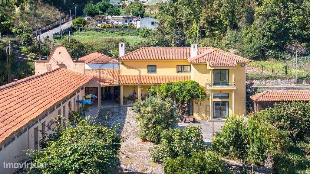 Quinta em Pedroso, Vila Nova de Gaia, com 40 mil metros quadrados.-7
