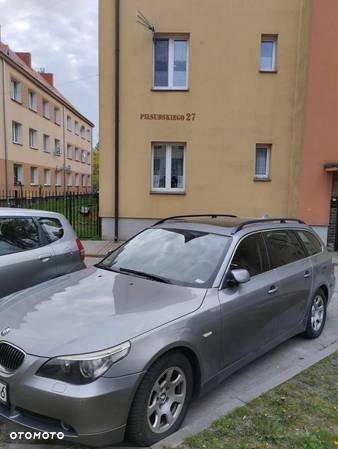 BMW Seria 5 523i - 1