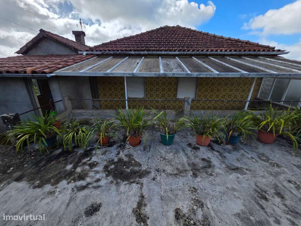 Moradia Isolada M4 com lugar de garagem e garagem,Loureiro-15