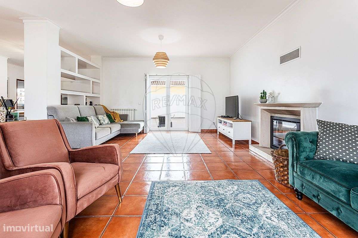 Moradia T4 para venda-7