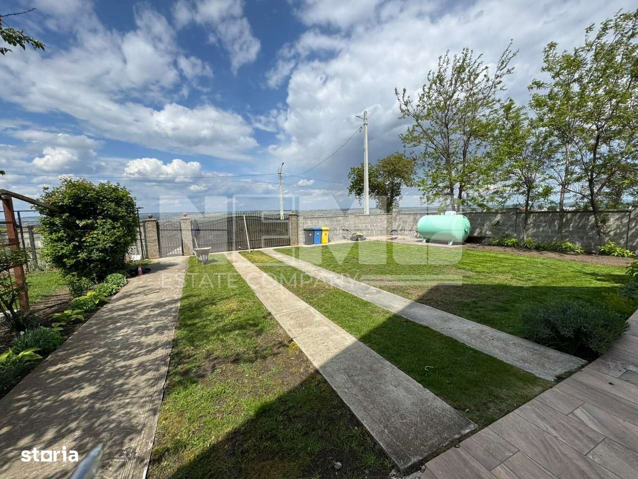 CASĂ DE VÂNZARE | LUNCUȘOARA, UDEȘTI, JUDEȚUL SUCEAVA | PREȚ: 350.000€ - Imagine principală: 4/20