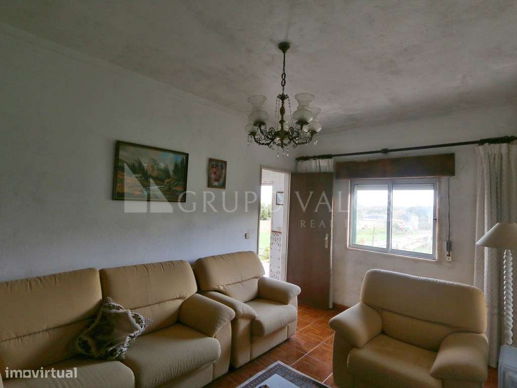 Moradia T2 com terreno de 680m2, Cortegaça-16