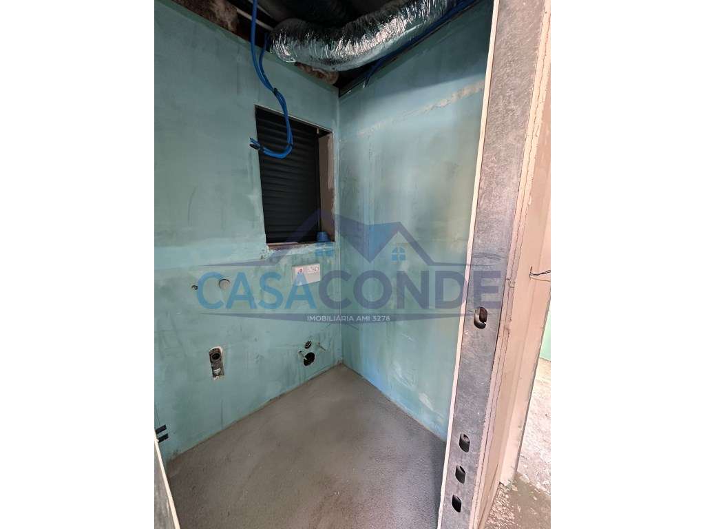 Moradia Isolada V3 +1C/Piscina-17