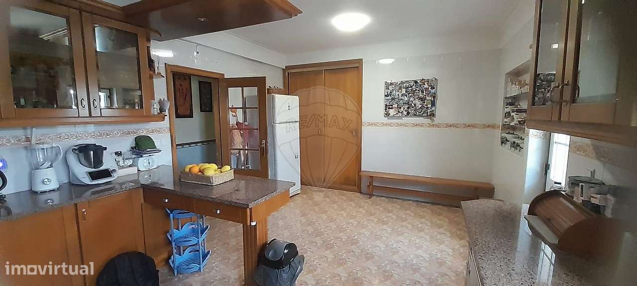 Moradia T5 para venda-20