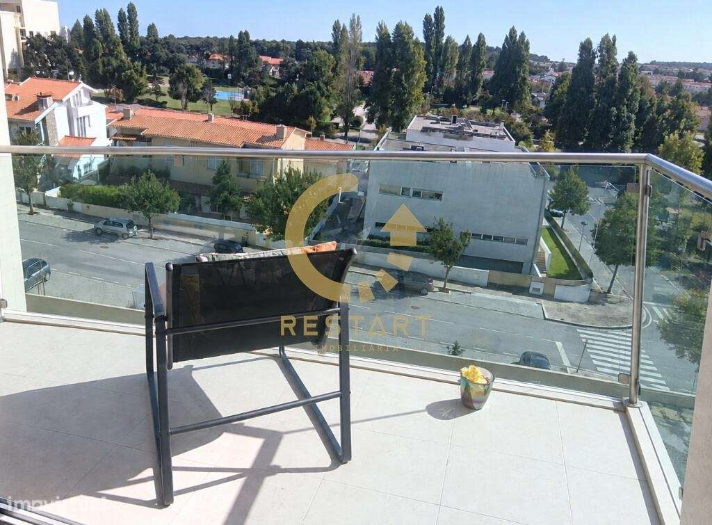 T2 Mobilado em Condomínio Fechado com Piscina | Vila Nova da Telha – M-8